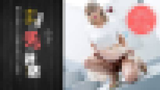 まんチラの誘惑 ～金髪ママの濡れた股間に誘われて～　ルナ