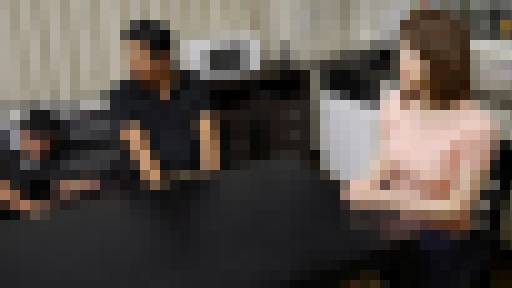 潮吹き欲求不満な奥さんの熱い誘惑　雨音わかな