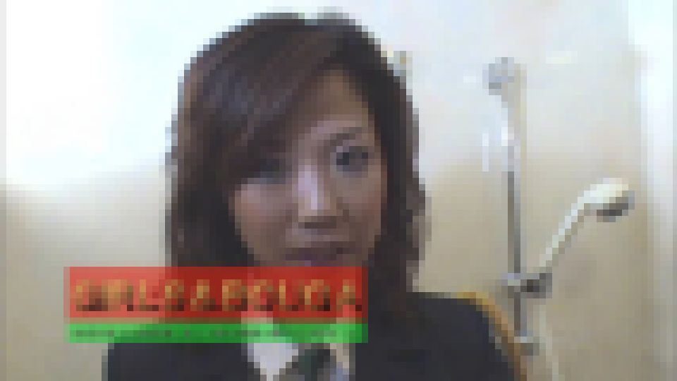 GIRLS&BOUGA小麦色に焼けた肌とスタイリッシュで美尻GALレイナ（21）忘我依頼。ちょっとドキドキもんの制服でそのまま生で出しちゃう程の名器が締まる締まる　れいな