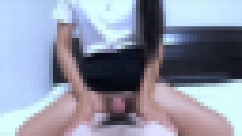 〈メンズエステ〉〈初撮り〉去年まで運動部所属　高○を卒業したばかりの処女系セラピスト　不慣れな手コキで大量精子にうっとり〈流出〉　めい