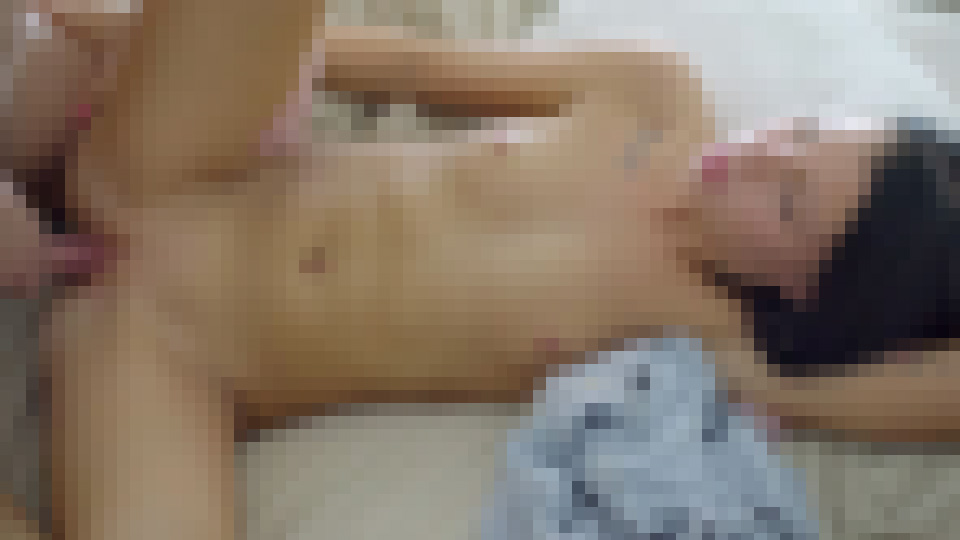 白人ティーン彼氏と激しいH　Tammy