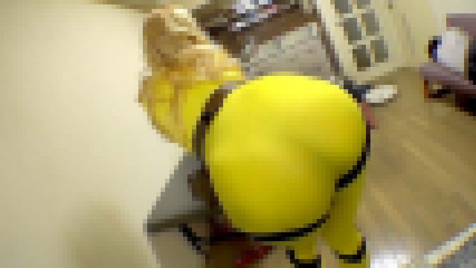 ババコス!(BBA)つぶれた部下の隣で奥さんに(23歳になる息子の母親)森●キ ママ的コスプレさせてみた 中田氏×2 素人