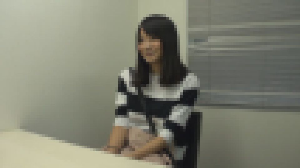 働くオンナ図鑑 あみ（22）?　素人