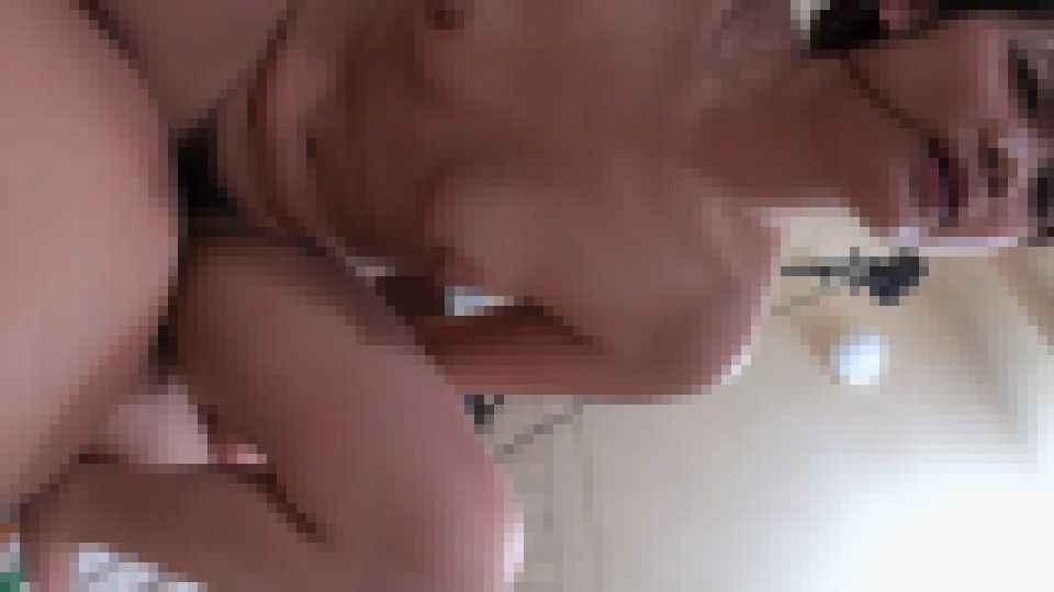 日本の18歳ティーン、松浦凛が初の無修正セックス・ビデオを制作。　松浦 凛