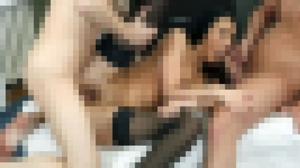 Glamorous Brunette gets Involved in Double Trouble　ヴァネッサ