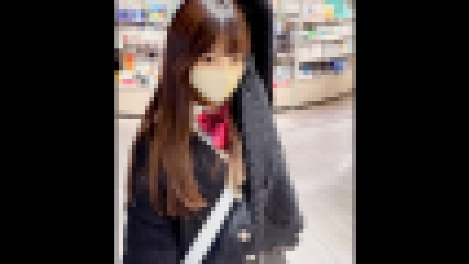 【顔出しサンプル公開中】2025年芸能活動開始”ミス〇〇グランプリ受賞＆初ソロ表紙の18歳”完全独占撮影。『4K完全版』期間限定公開。※無くなり次第終了　うらら