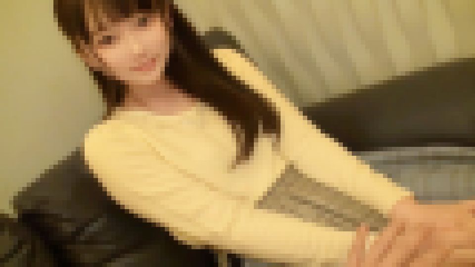 【限定公開】あの芸能一家出身子役！18歳になりたての禁則級に未成熟なカラダ。最も貴重な秘蔵ハメ撮り映像。　素人