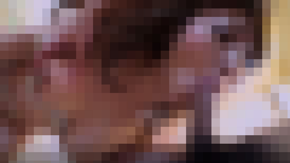 無修正、巨乳のブルネット・マリア・アマネが浴室でマンコを擦り、ディープスロート行為の後ベッドでれた。　マリア・アマネ