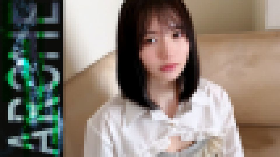 【都内芸大演劇科／透明感No.1】デビュー目前の女優の卵。SSS級の巨乳美女に大量中出し。　りいさ