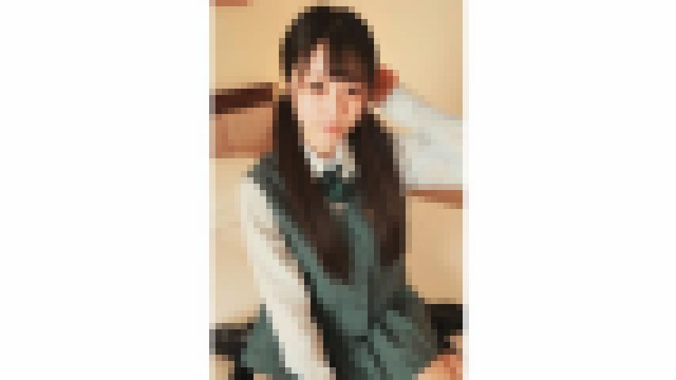 〈清楚で無垢な私立?低身長149cm激カワ女子〉10代キツキツ膣穴に初ナマチンポ！勝手に中出し！お掃除フェラ！！　素人