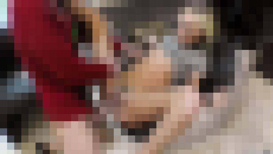 無修正、チャーリー・ディーンはクロエ・テンプルのピンクの小さなマンコに抗えない！　